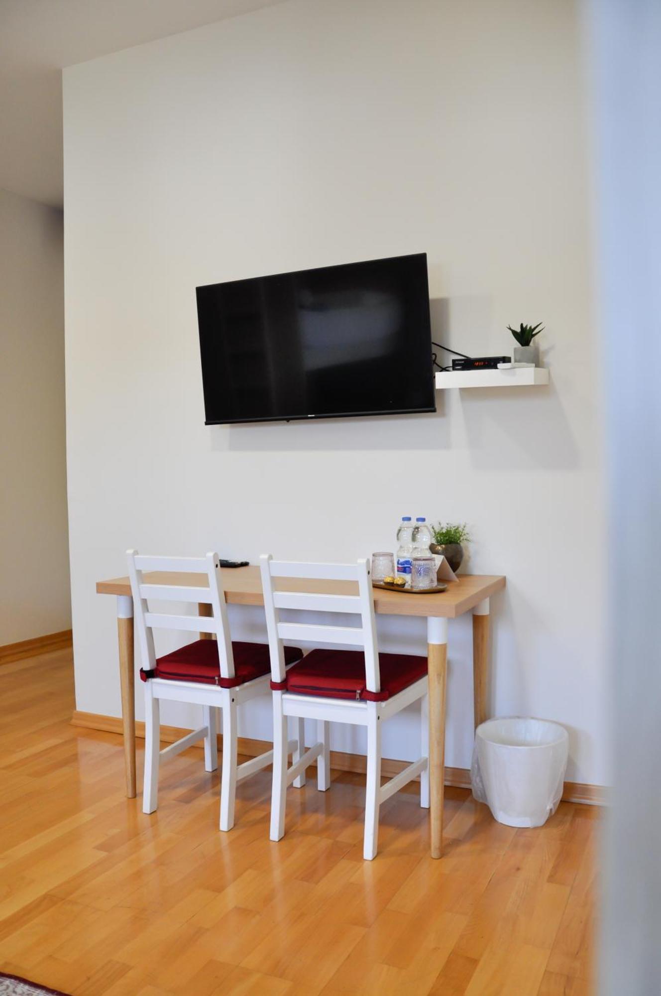 Boutique Hostel Livia เมทโควิช ภายนอก รูปภาพ